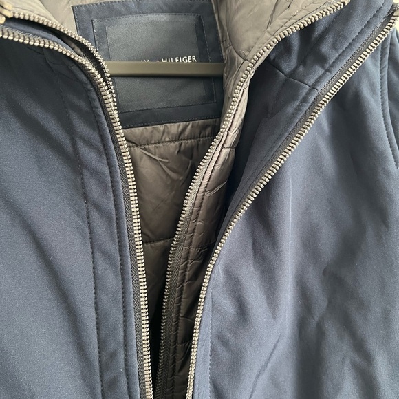 Tommy Hilfiger Hooded Jacket Navy Blue - Picture 2 of 4
